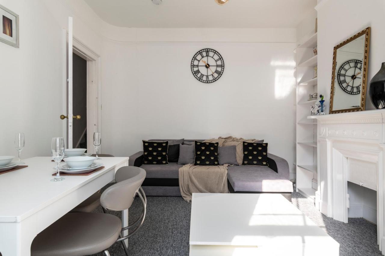 Quality Stay Rooms Hove Exterior foto