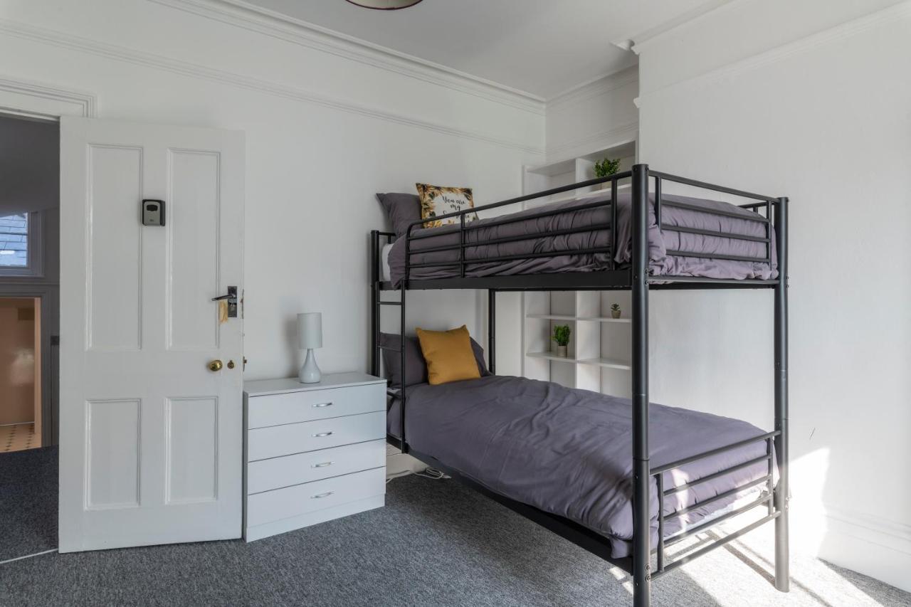 Quality Stay Rooms Hove Exterior foto