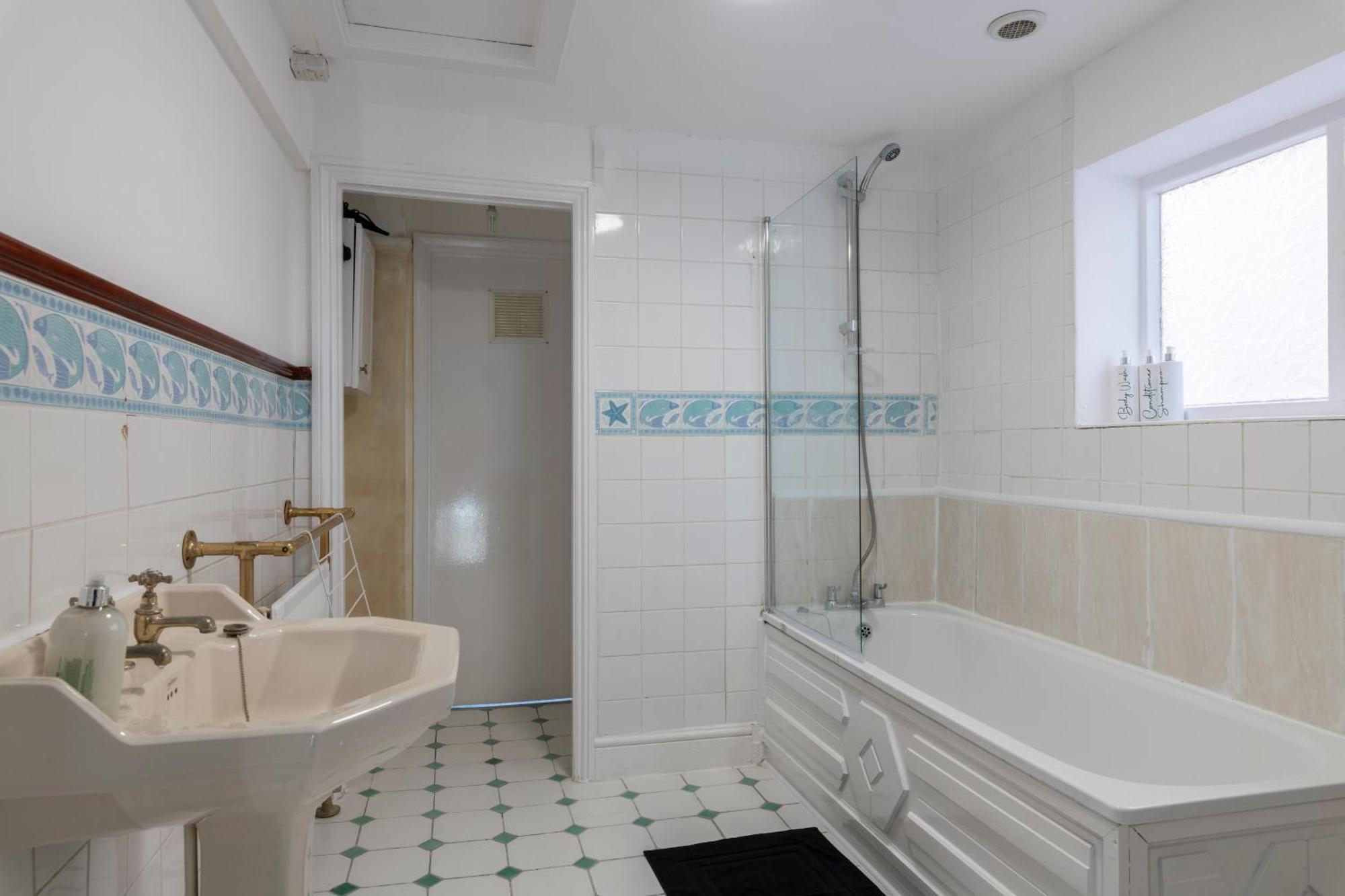 Quality Stay Rooms Hove Exterior foto